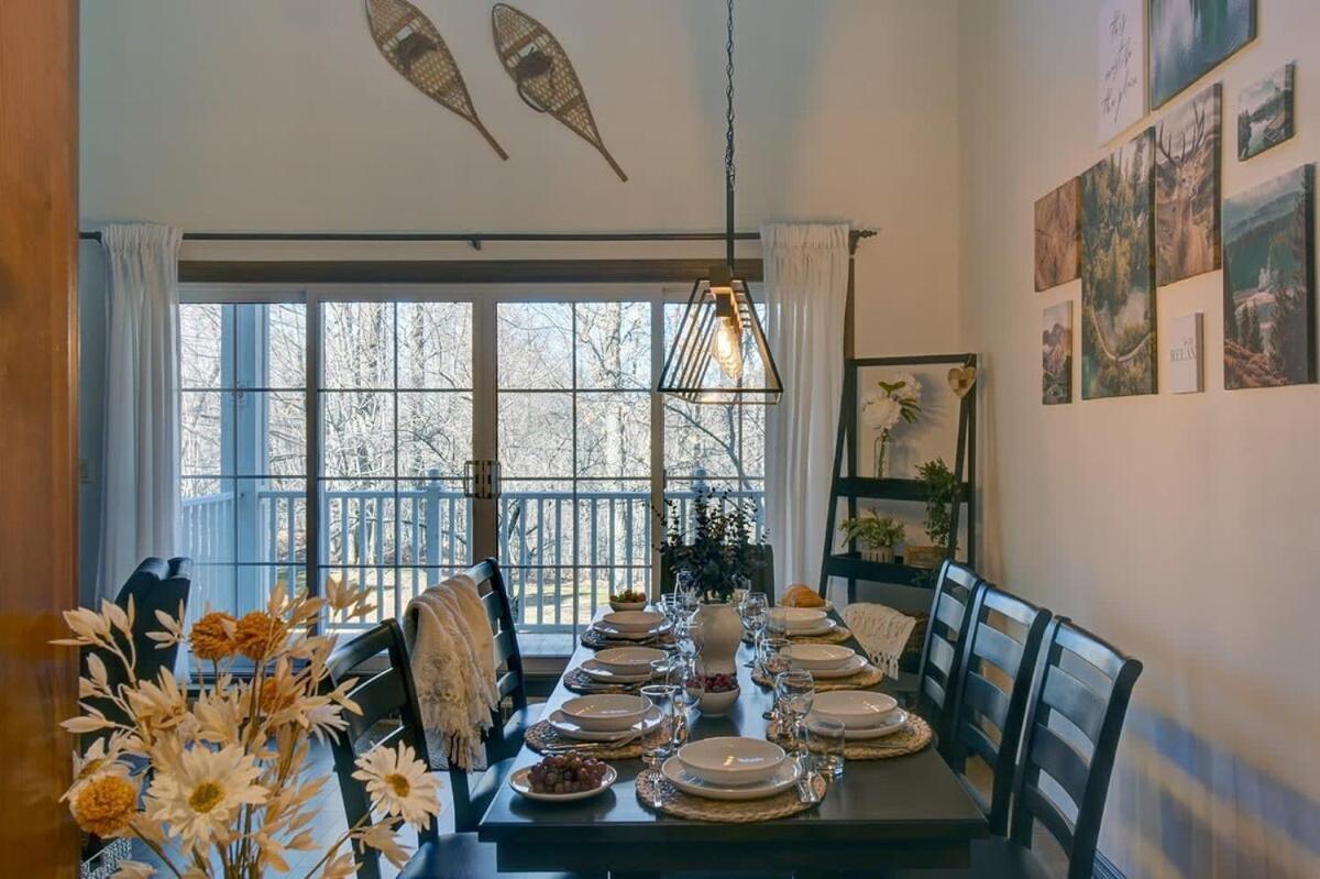 Huge Condo In Front Of Tremblant Ski Resort Mont-Tremblant Esterno foto