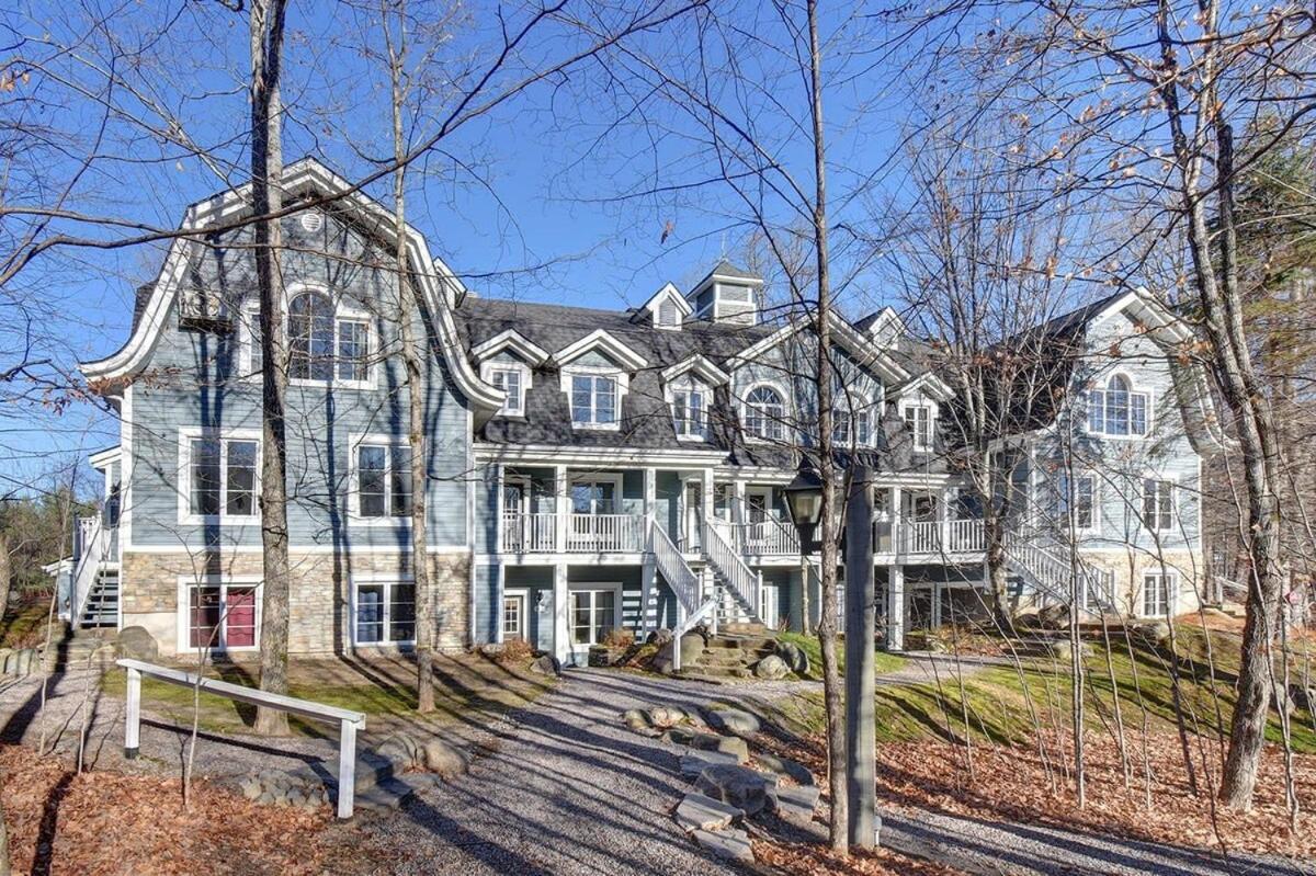 Huge Condo In Front Of Tremblant Ski Resort Mont-Tremblant Esterno foto